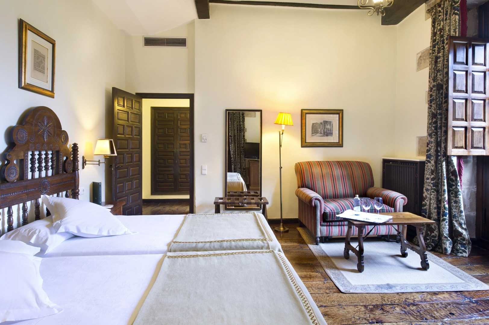 Parador De Santillana De Gil Blas