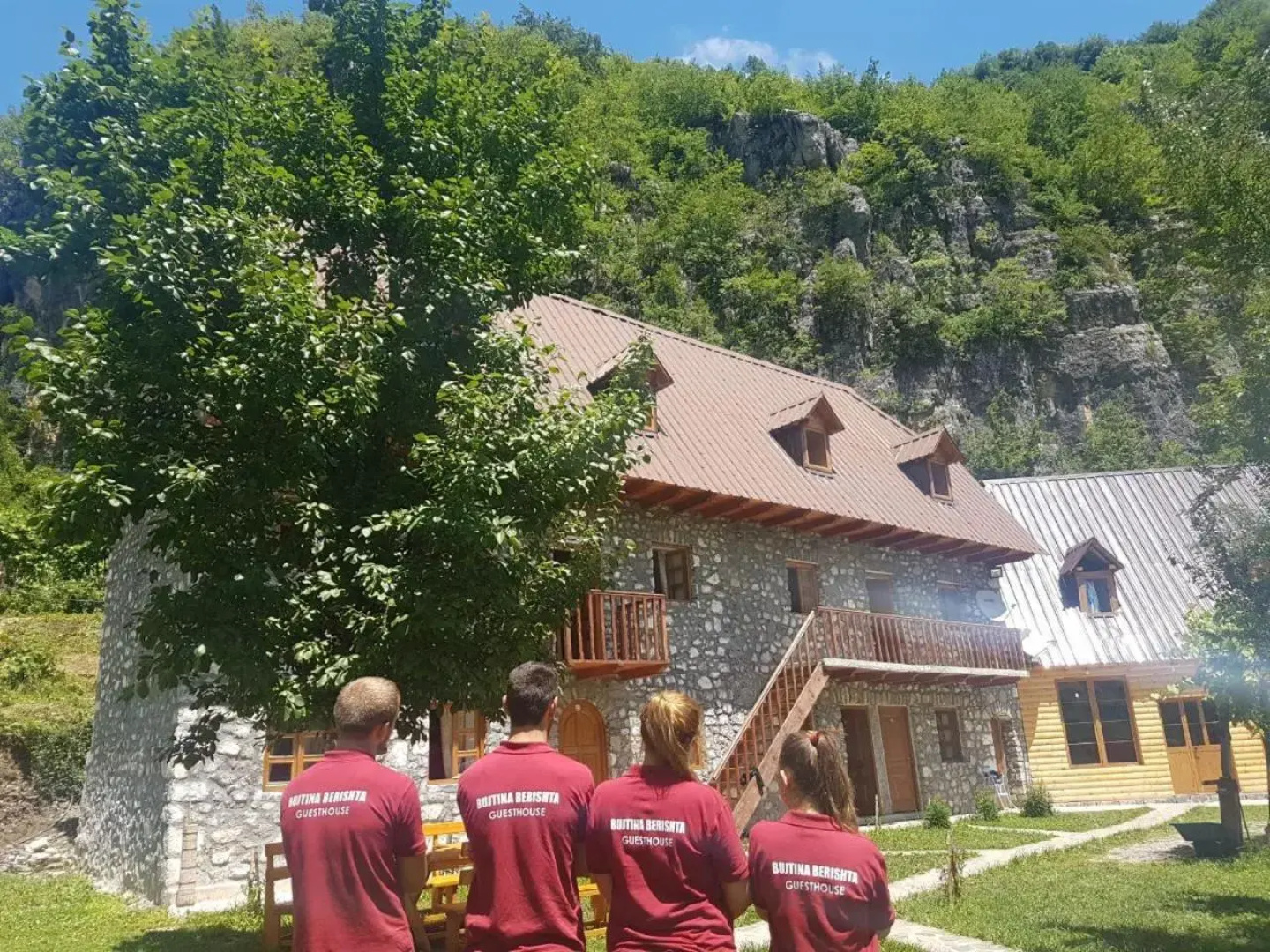 Bujtina Berishta Theth