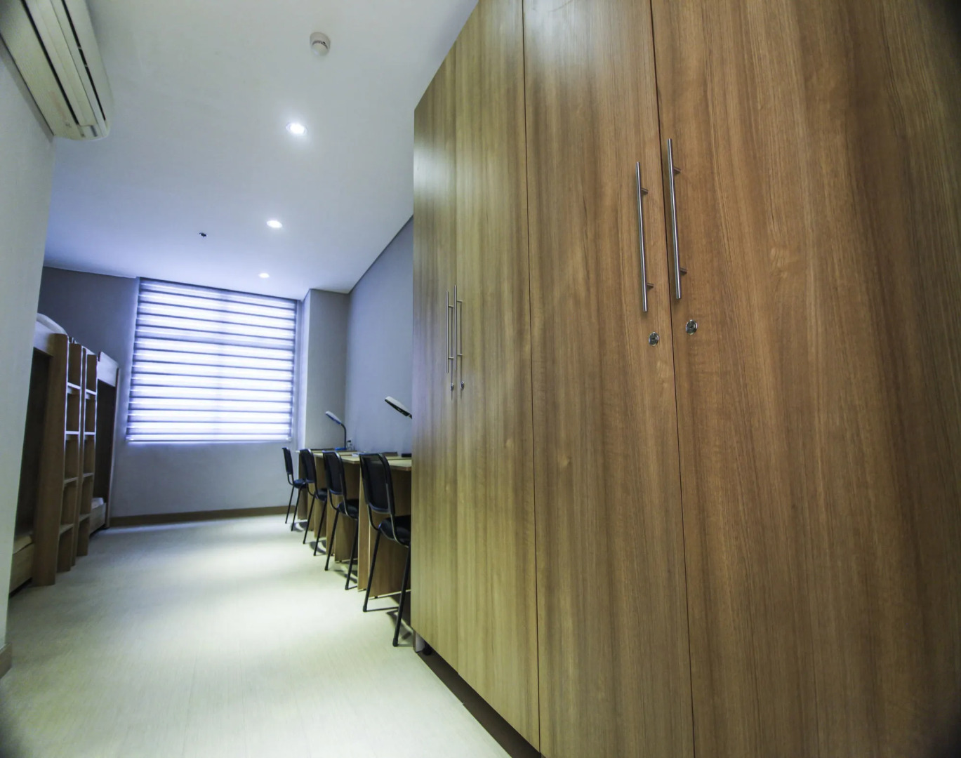 Madison 101 Hotel & Tower