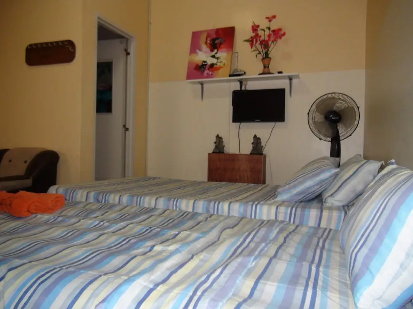 Squares Beachfront Apartments