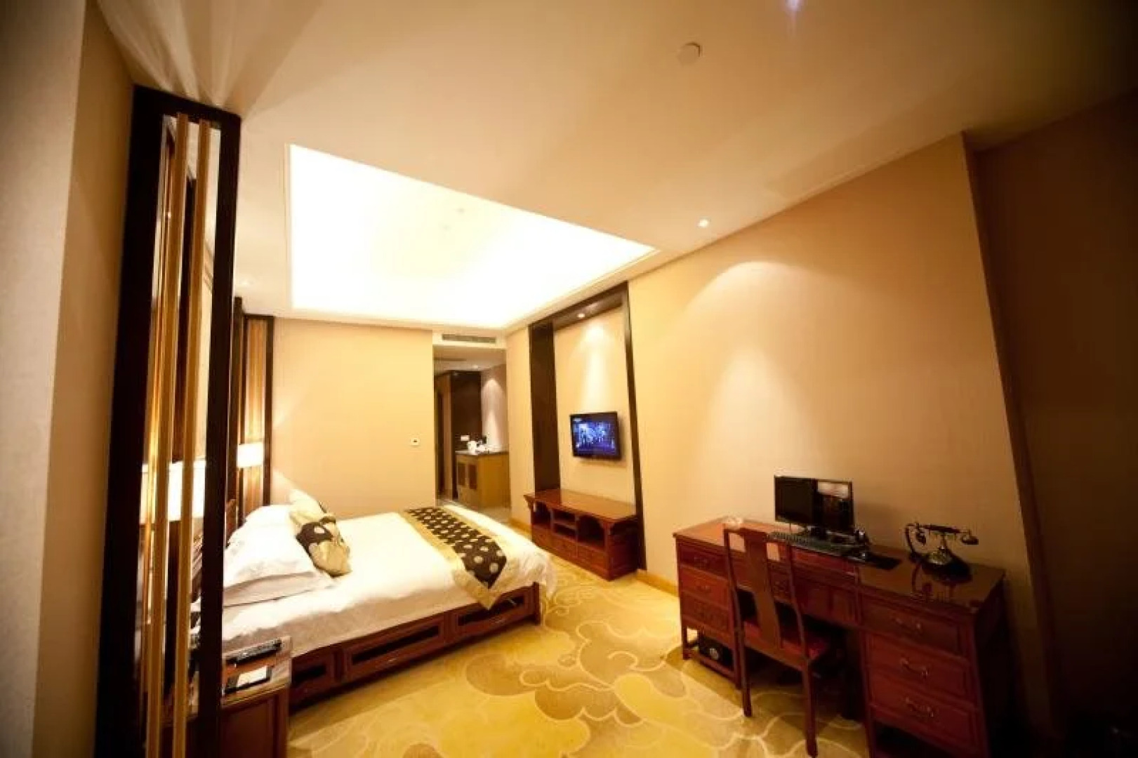 Blossom Hotel - Taian