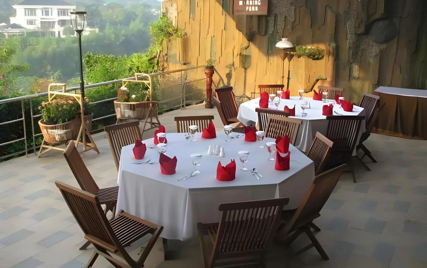 Hotel Green Wattana Sentul