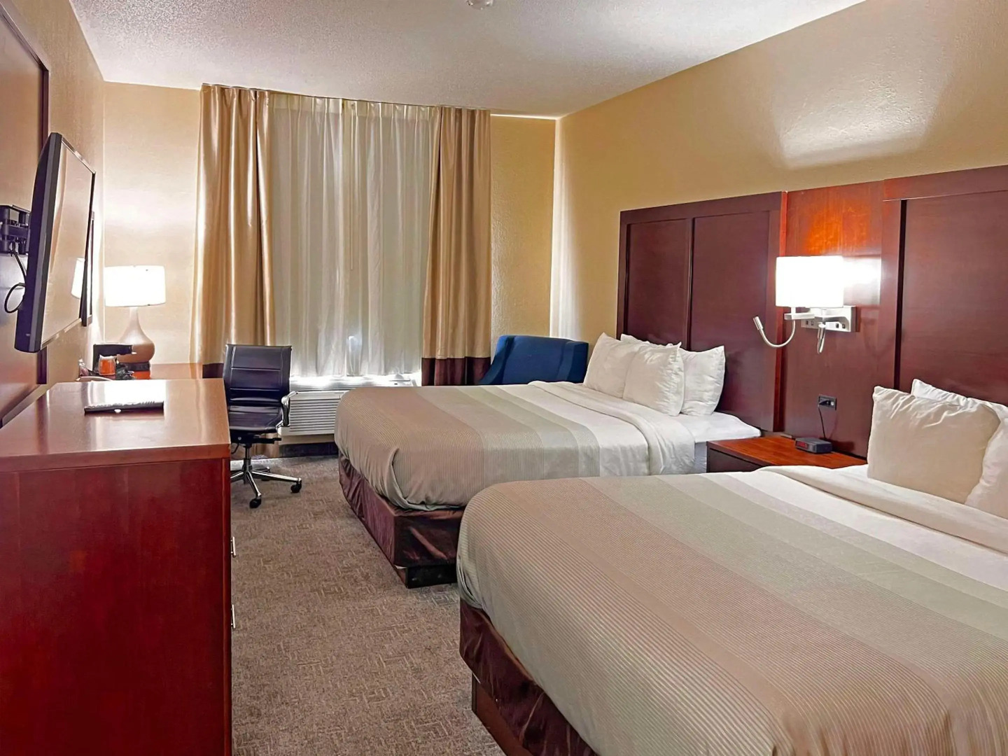 Quality Inn & Suites Green Bay - Ashwaubenon