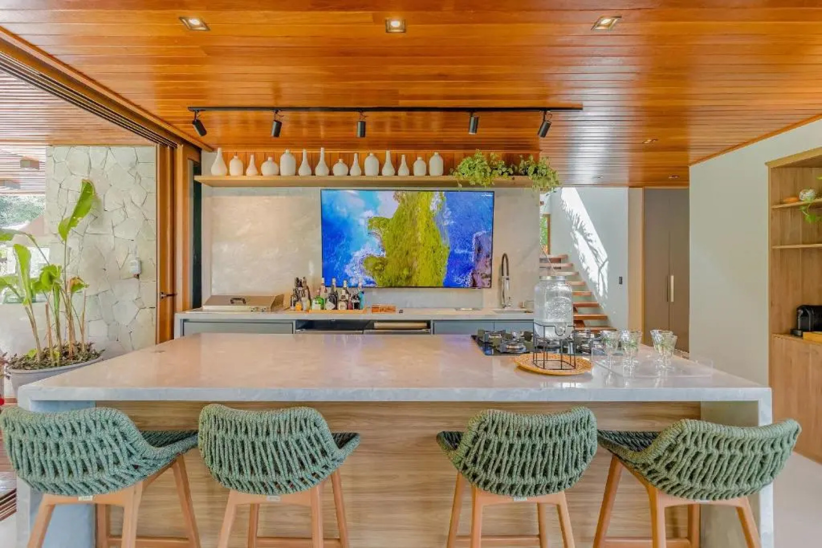 PF56 Casa Alto Padrão 6 Suítes