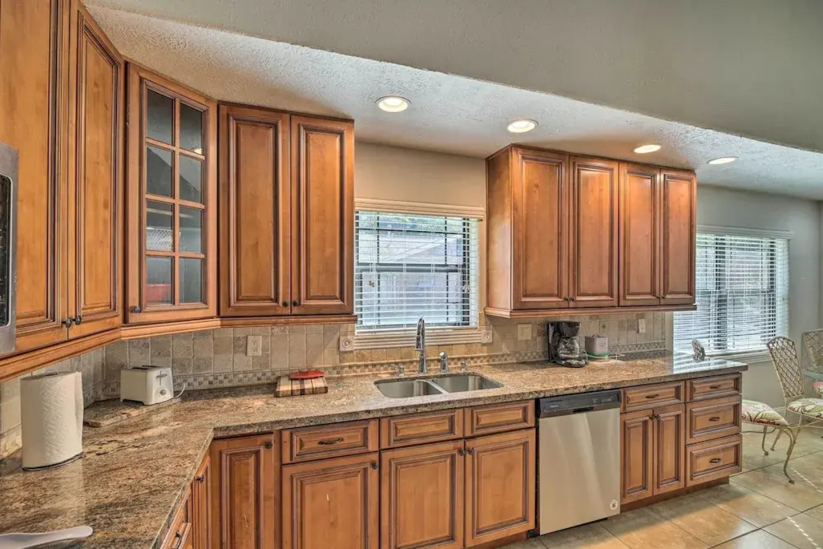 Spacious Seabrook Home w/ Patio: 1 Mi to Beach!