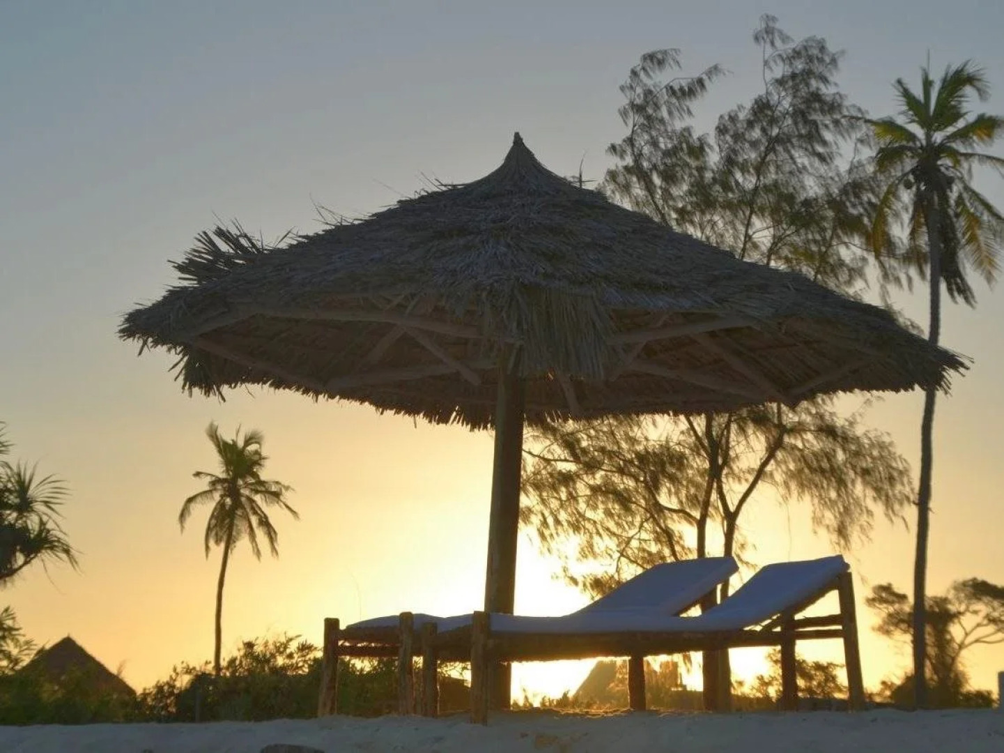 Nest Style Beach Hotel Zanzibar