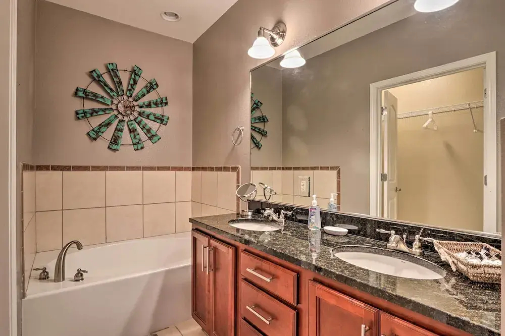 Waterfront Bean Station Condo w/ Balcony & Views!
