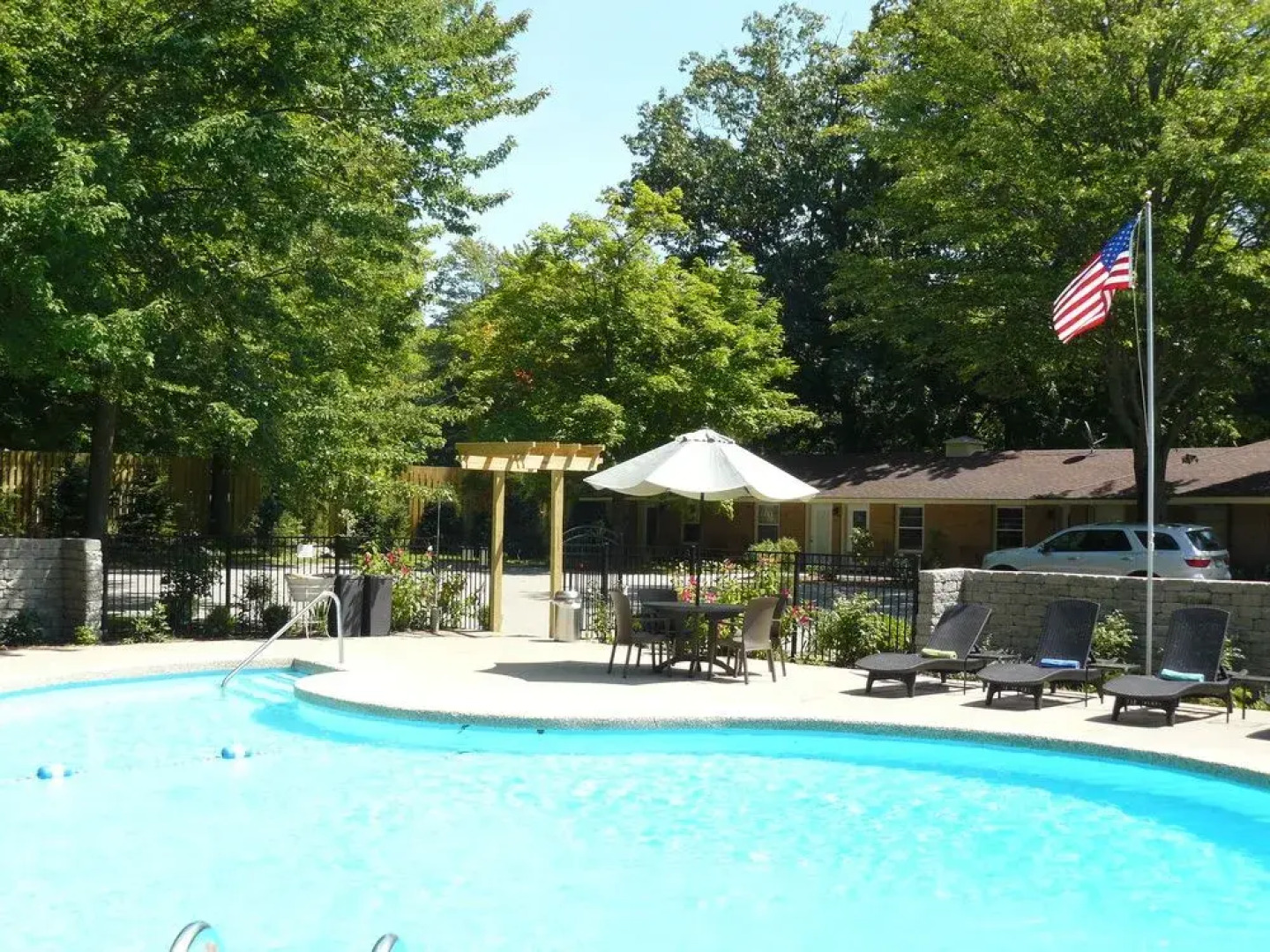 The Saugatuck Retro Resort Motel