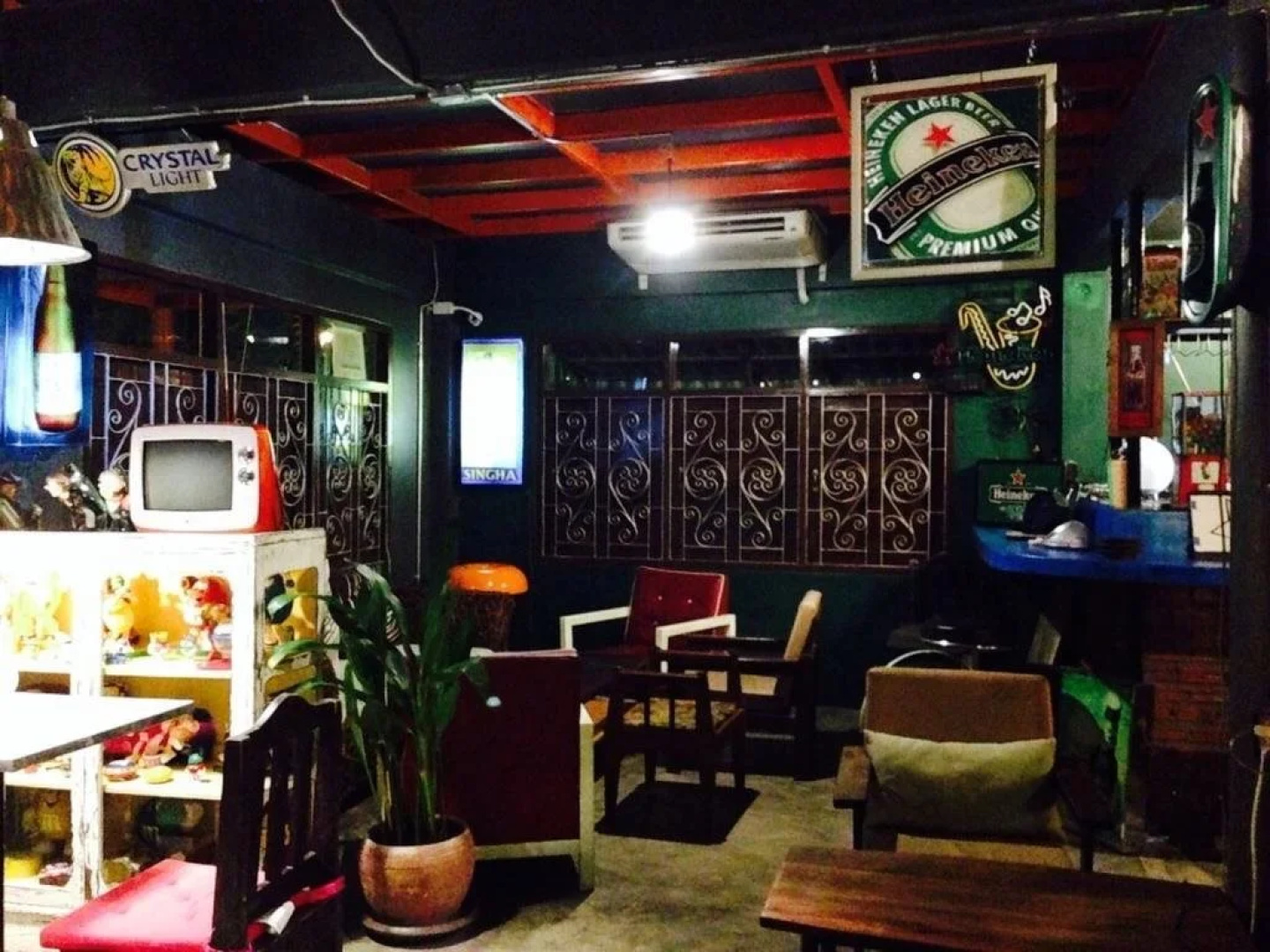Sukkhiengdao Bar & Bed