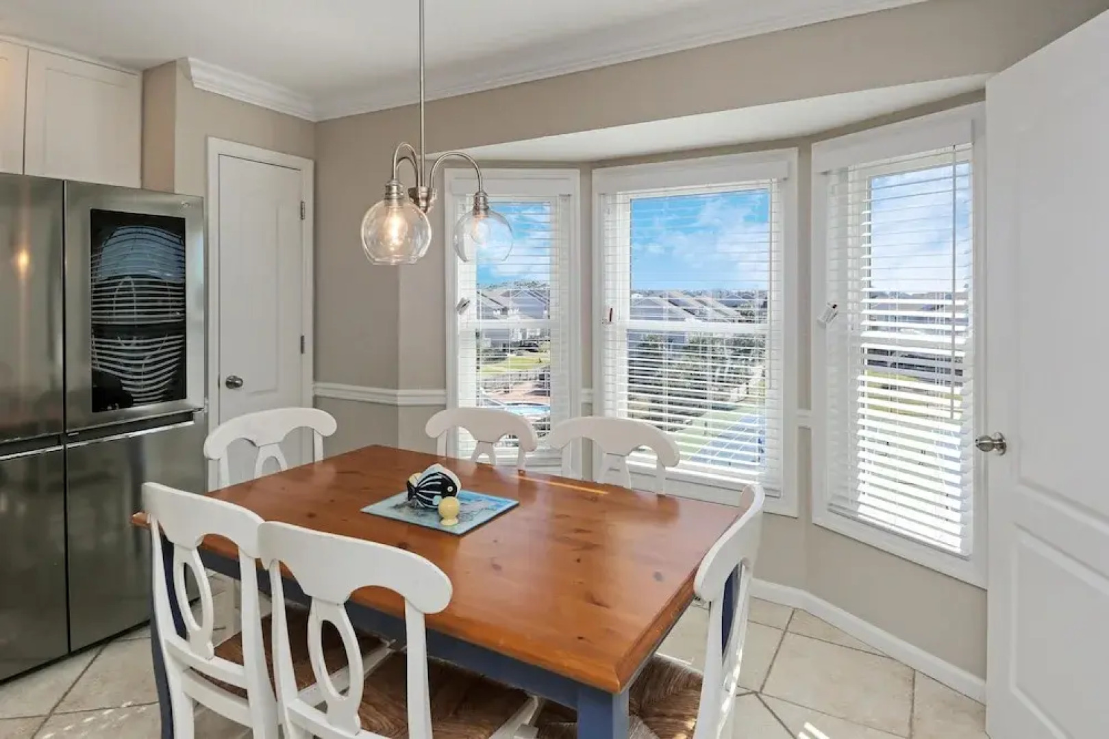 Sea Cliff I-51 Coastal Splendor