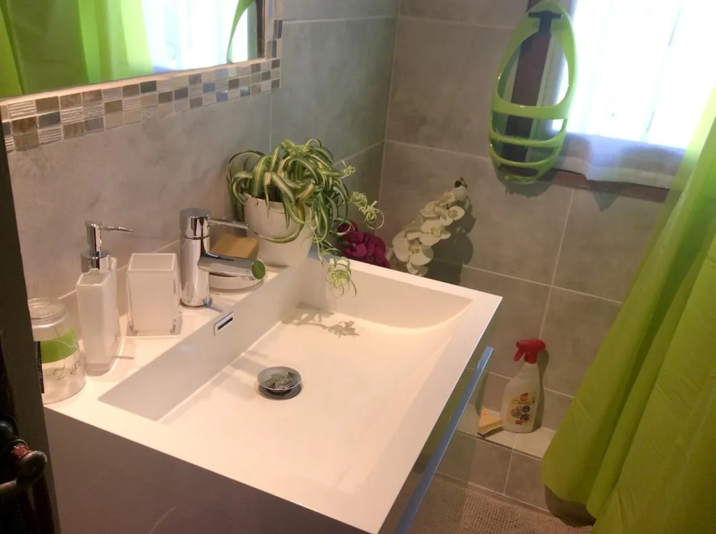 House With 2 Bedrooms in Vachères, With Wonderful Mountain View, Enclo