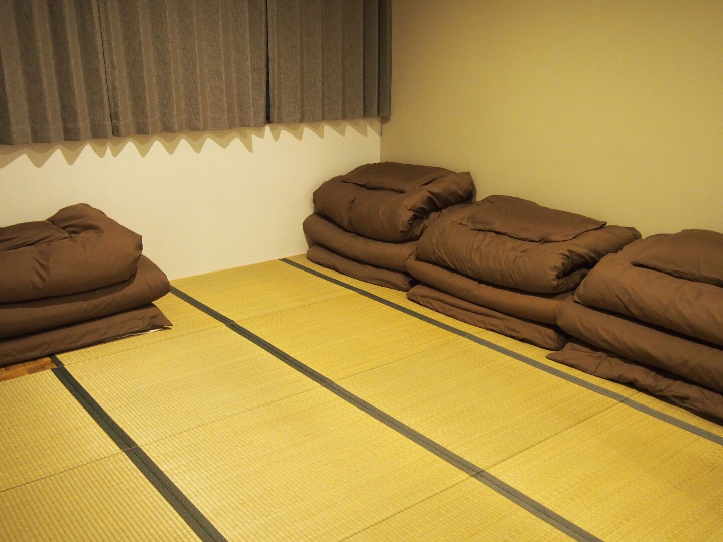 Beehive Hostel Osaka