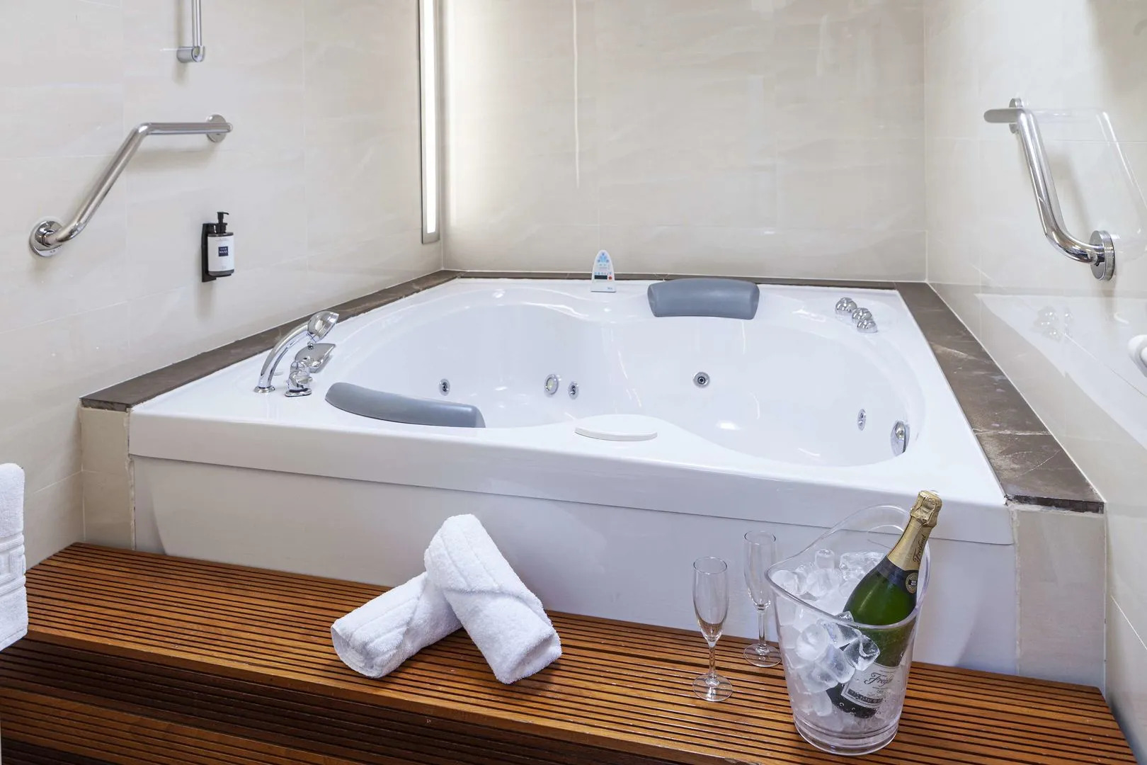 Hotel Macià Alfaros