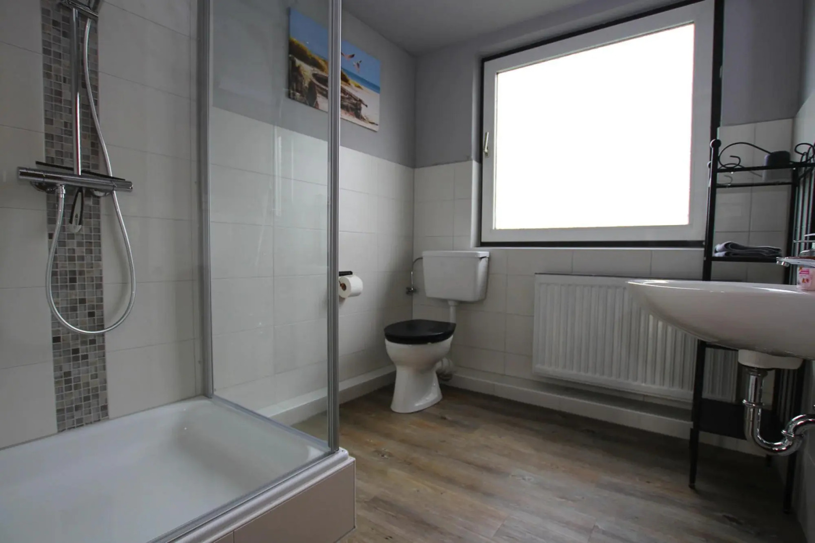 Apartment, Tating in Tating