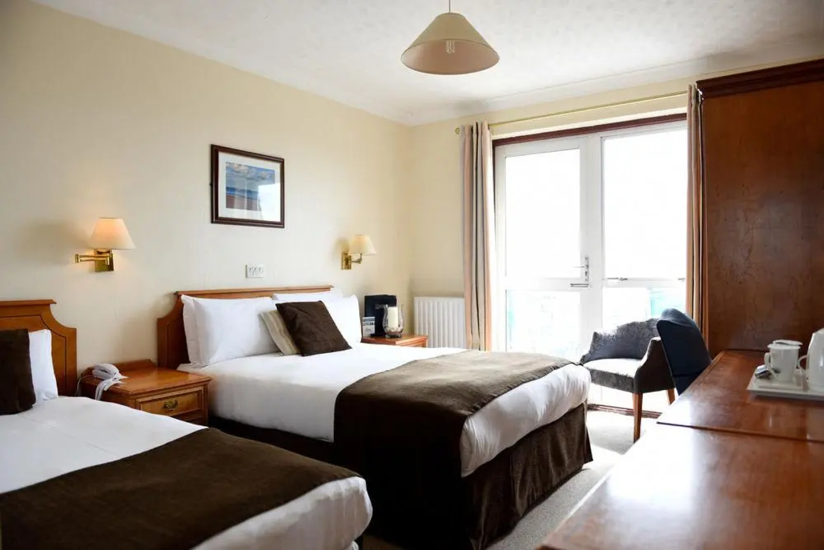 Riviera Hotel & Holiday Apartments