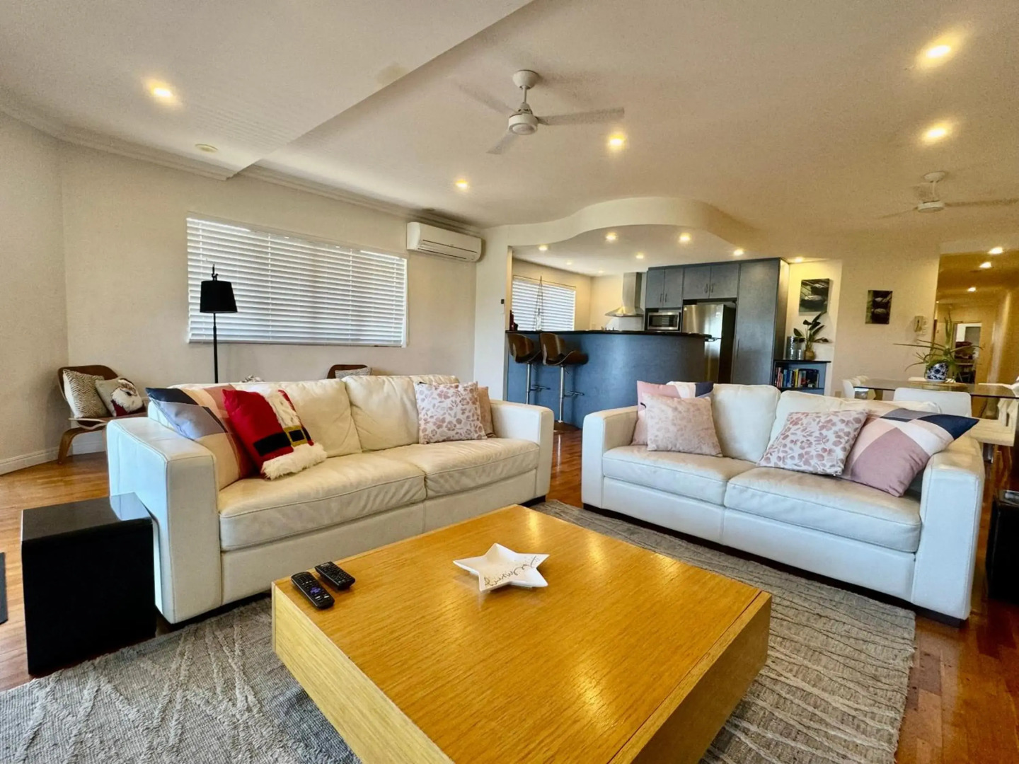 Townsville Lighthouse - 3/103 Strand