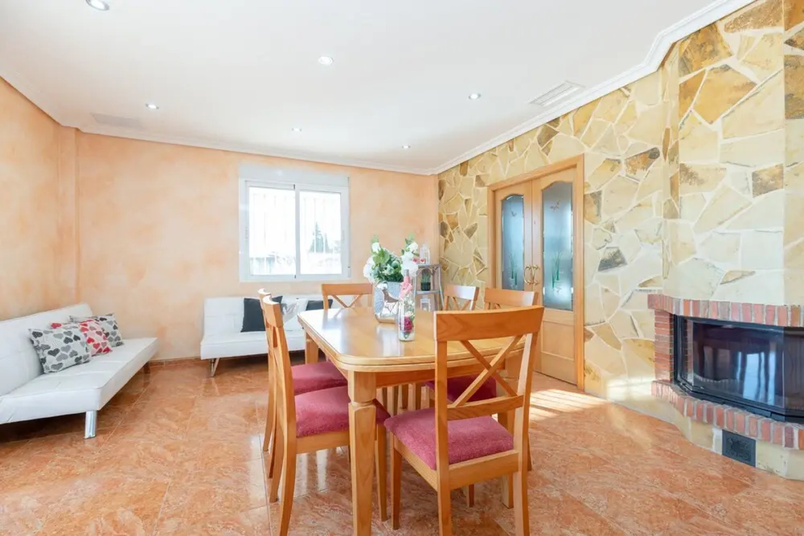 Fidalsa Villa Dom Perignon