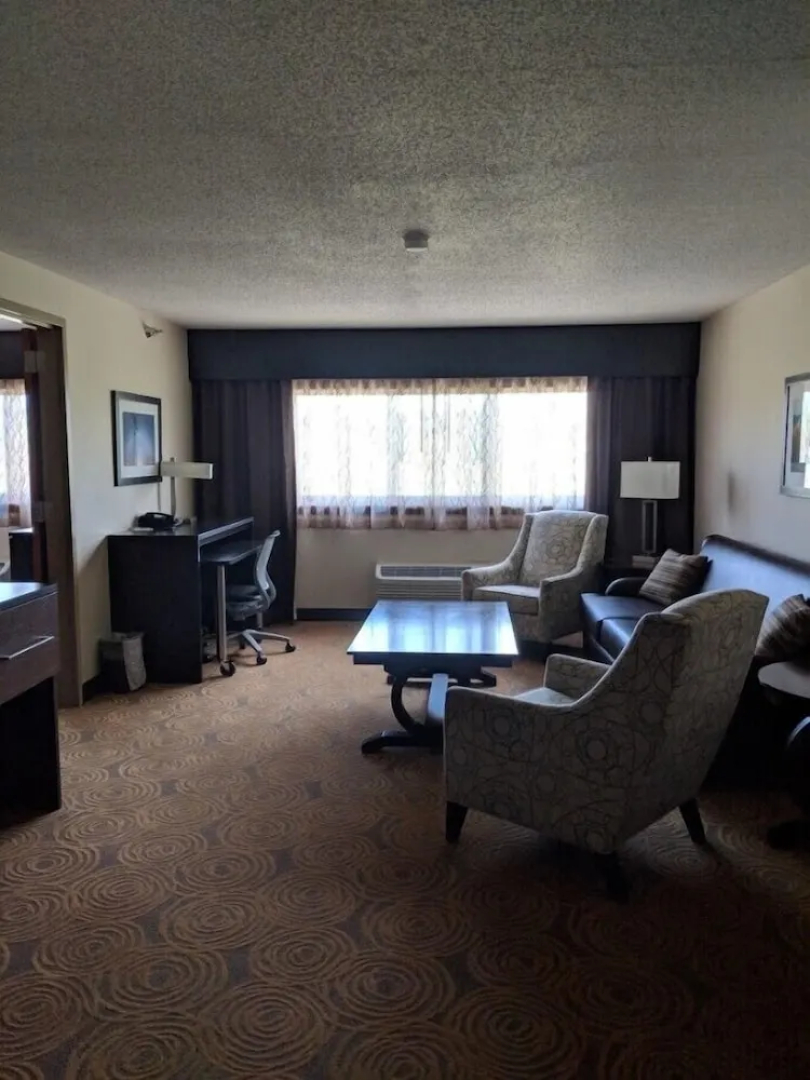 Royal River Casino and Hotel