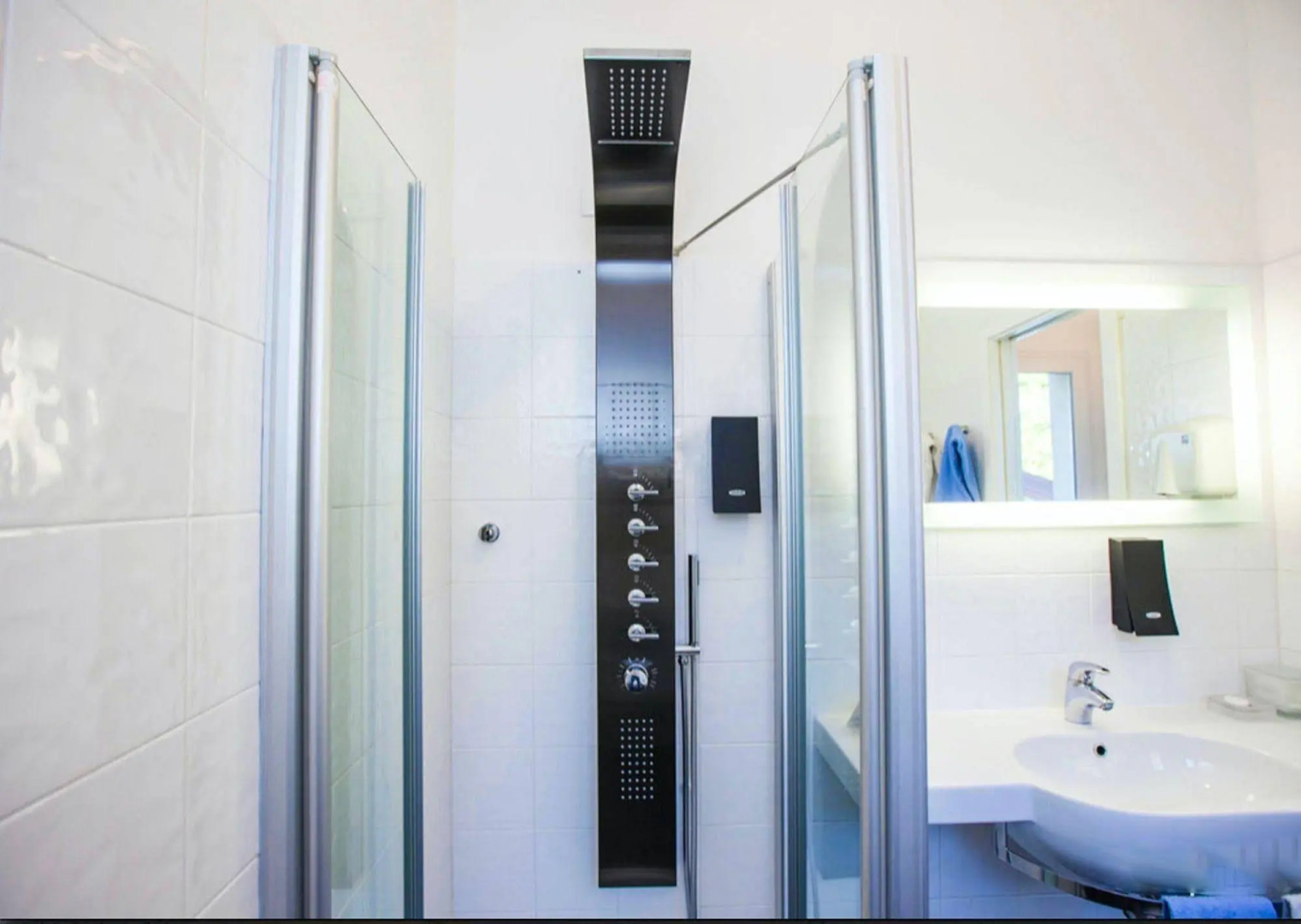 Cinqueterre Residence