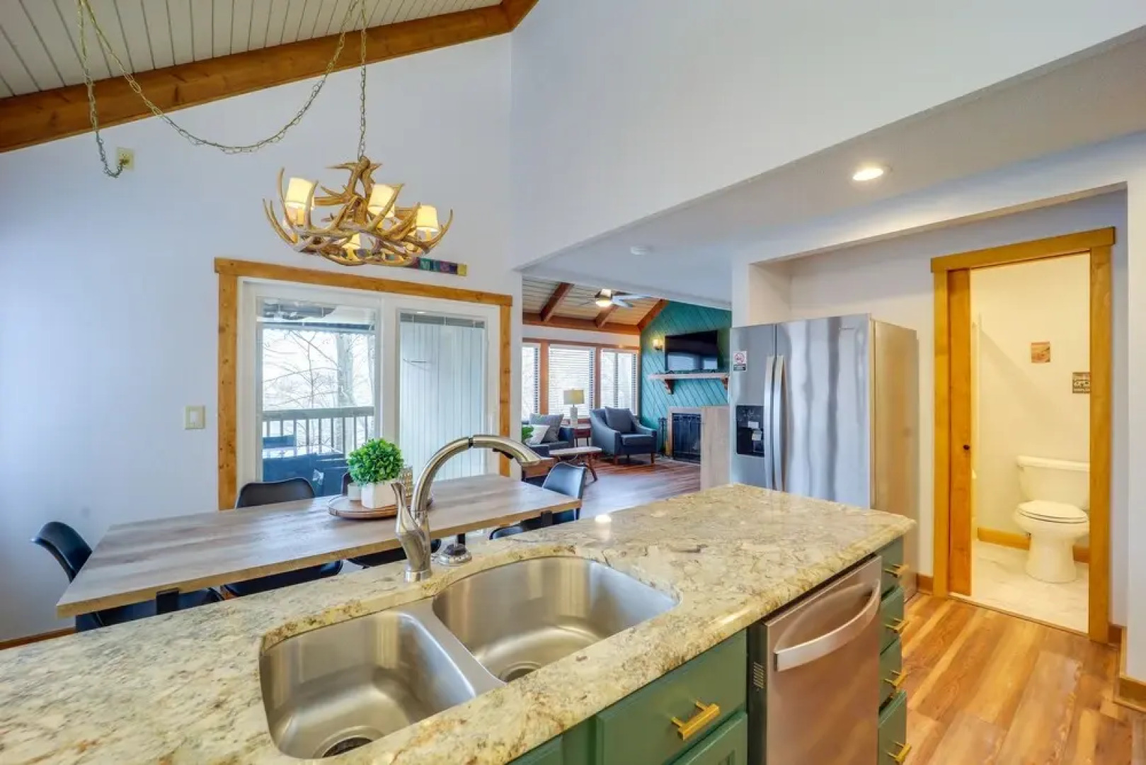 Sugar Mountain Chairlift View Home w/ Hot Tub!