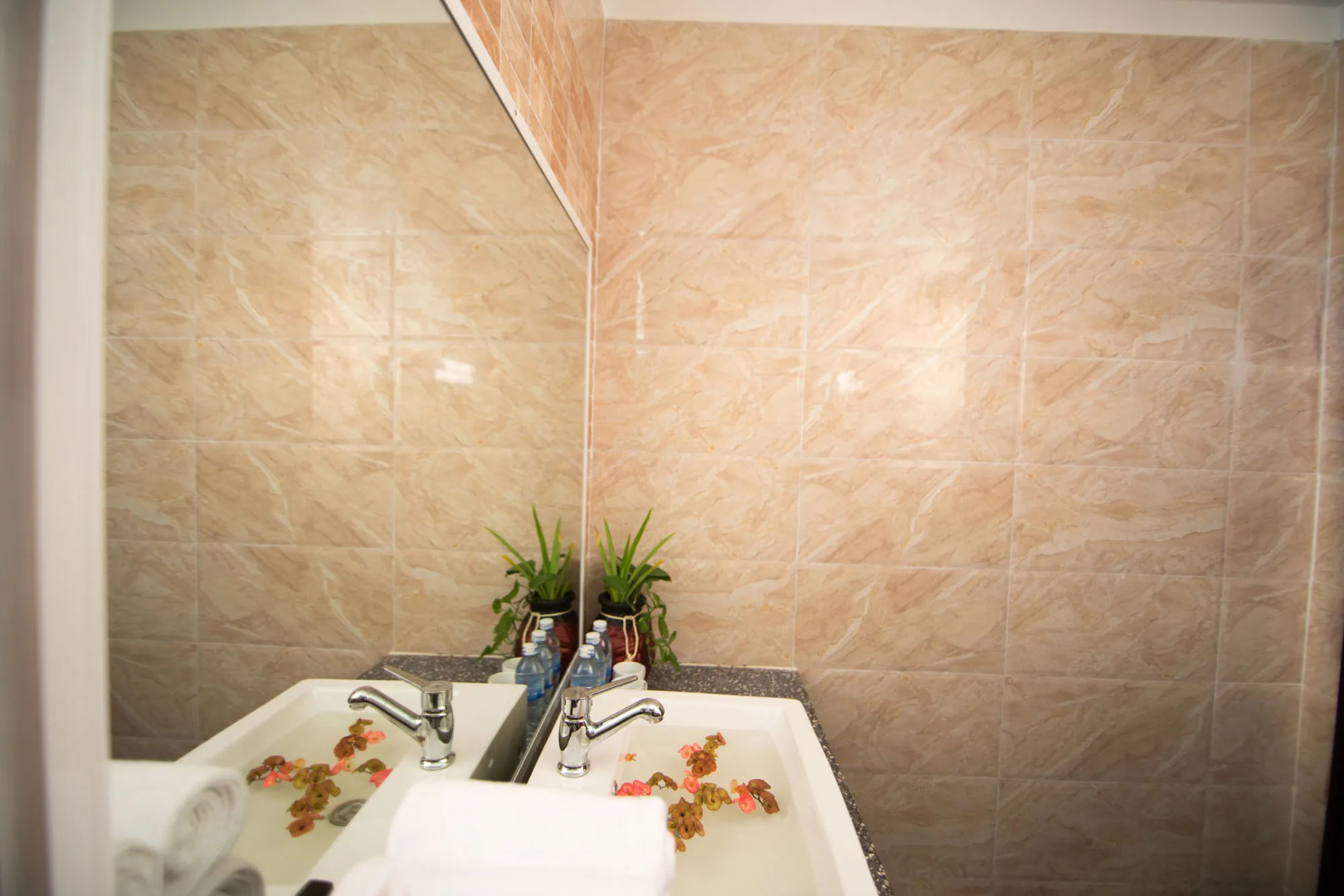 Kirin Marry Angkor Villa