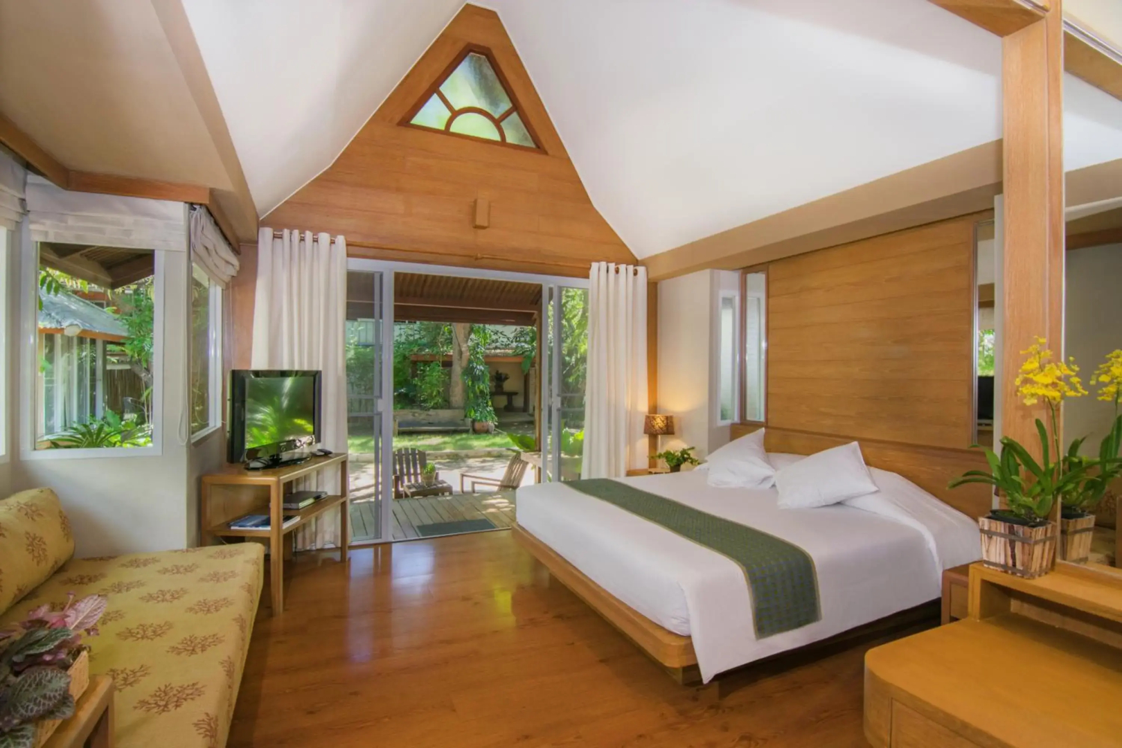 Veranda Lodge Hotel