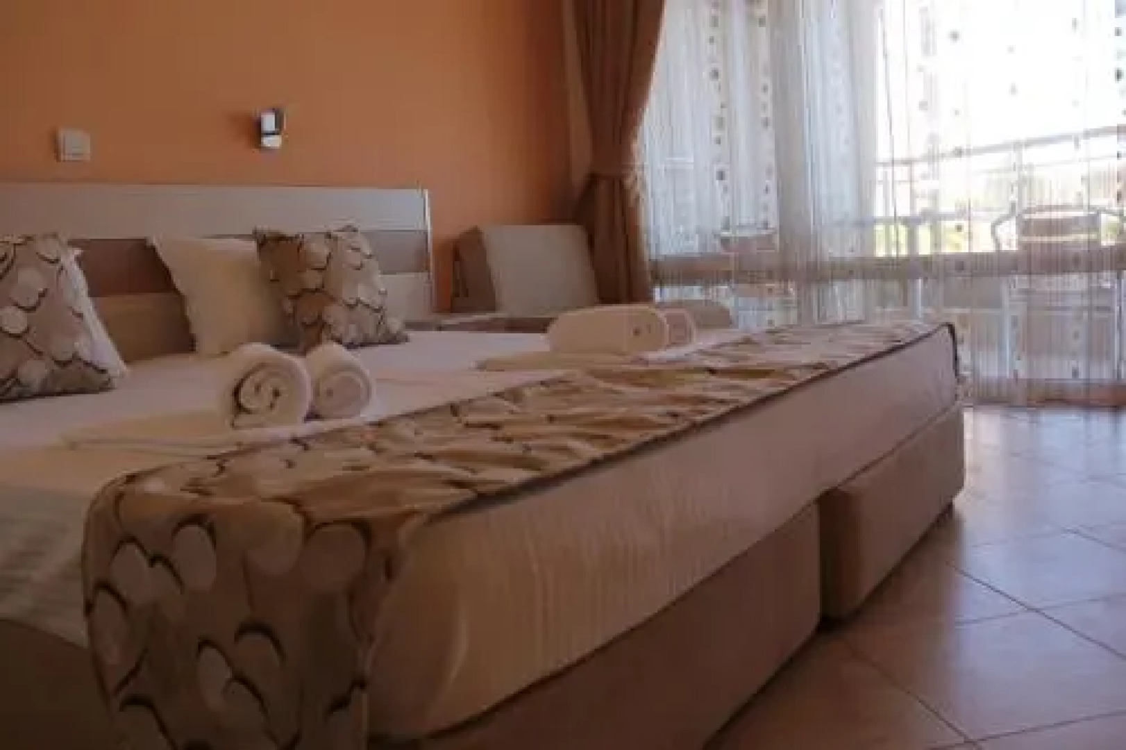 Aurelia Beach Complex