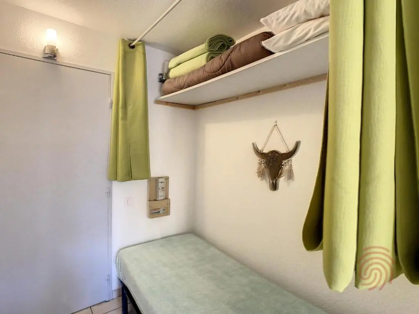 Appartement Lamalou-les-Bains, 1 pièce, 2 personnes - FR-1-451-123