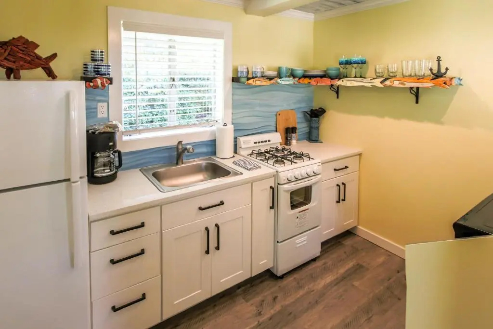 Island View Cottages