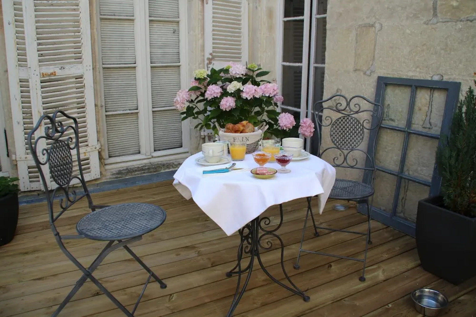 Une Chambre en Ville