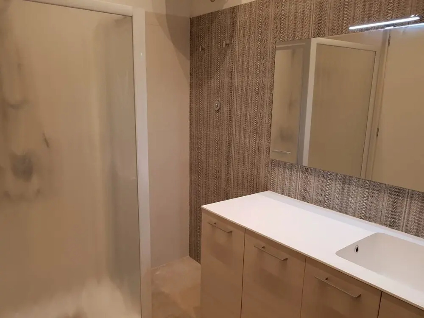 BMP Apartment Azalea