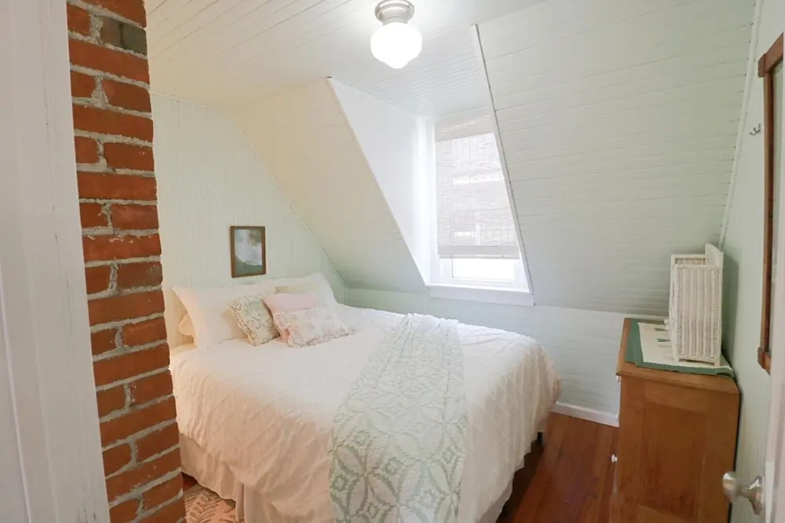 3723 Pleasant Ave. 3 Bedroom Home by RedAwning