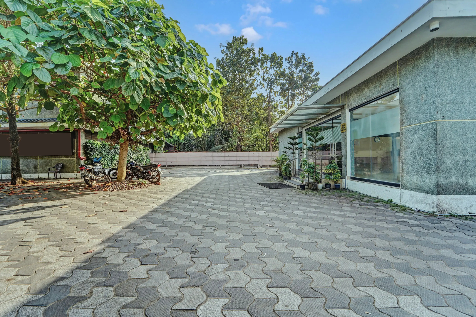 Super Collection O Kalady Near Airport