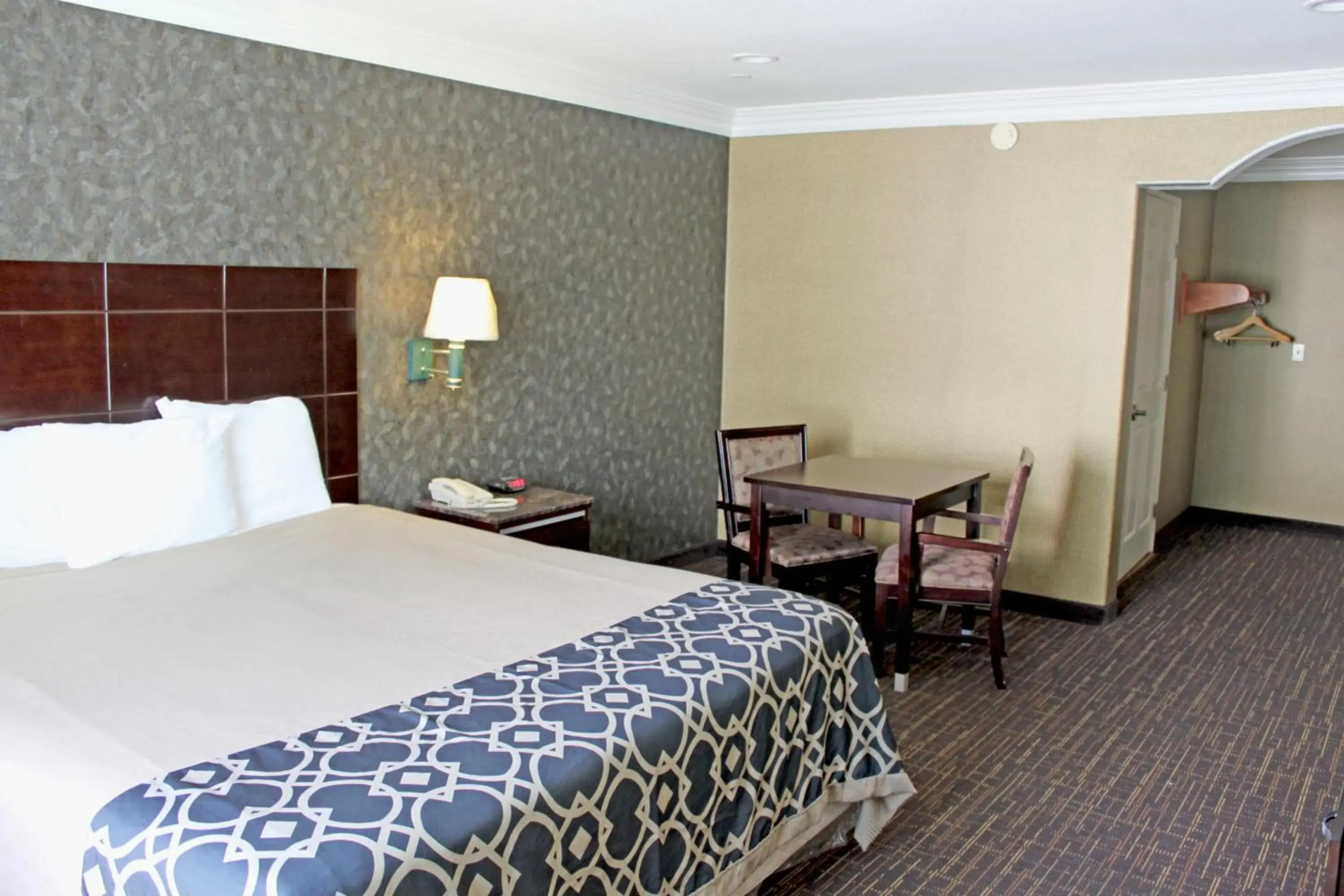 Crystal Inn Suites & Spas