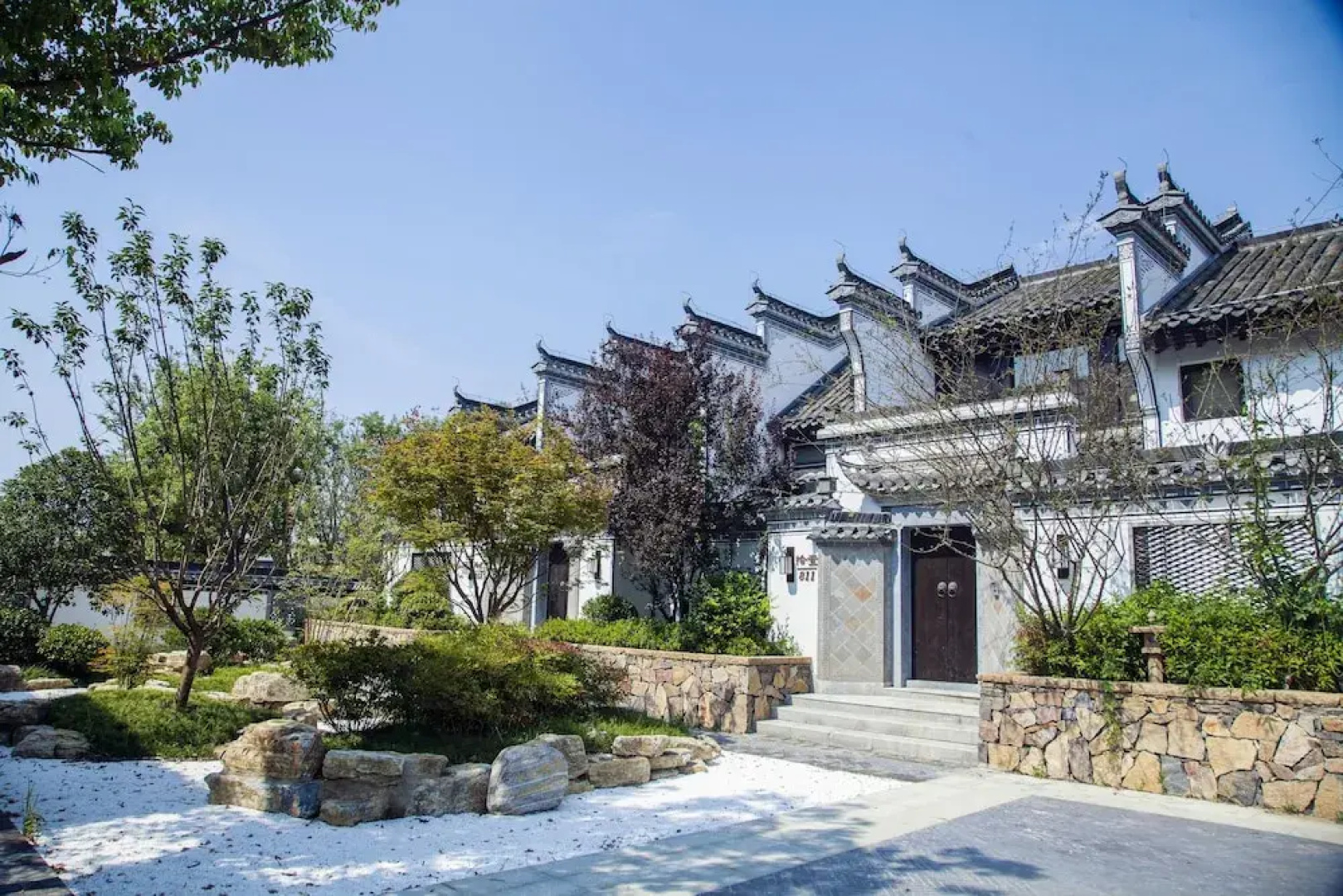 Xinhualian Lv Xin Gu Hotel