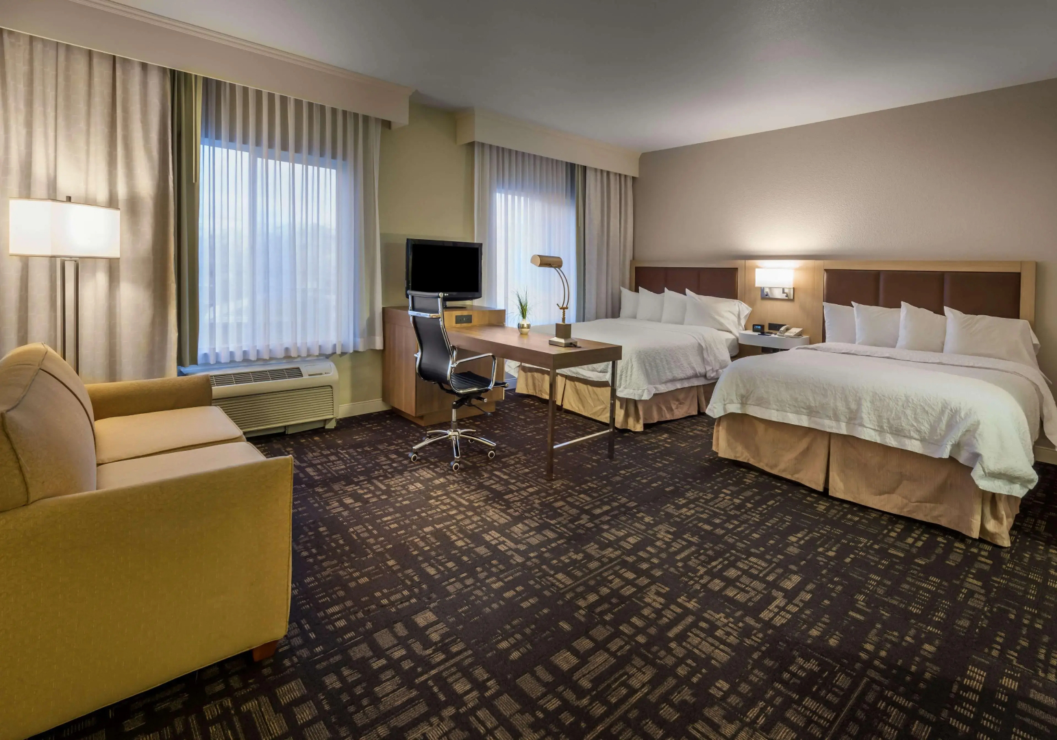 Hampton Inn & Suites Reno