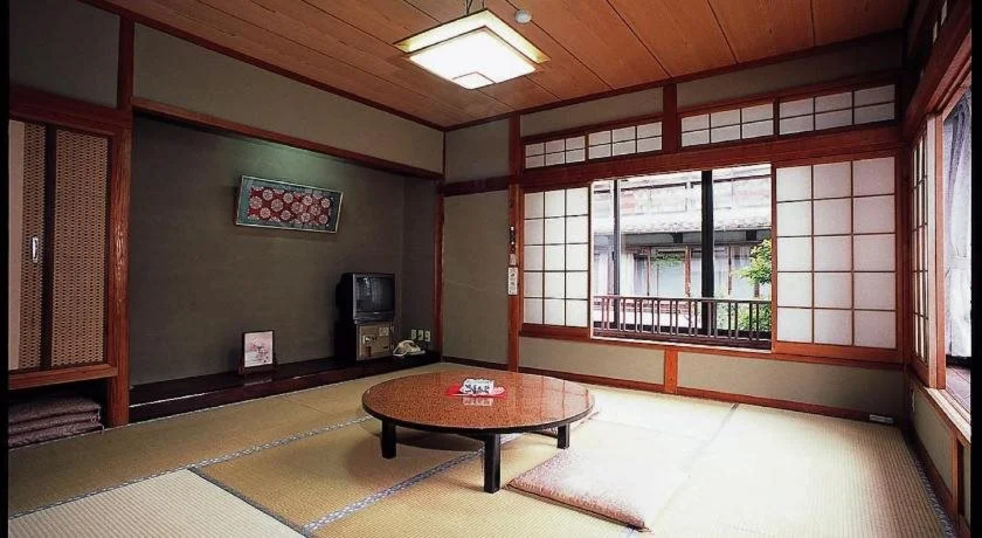 Hayakawa Economy Inn