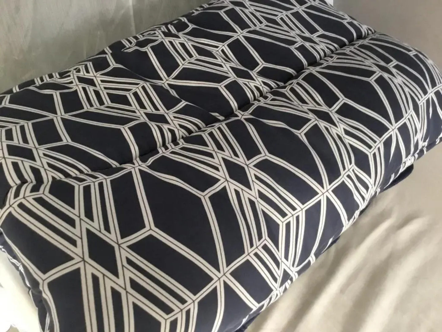 Just for sleep - Parisian Male dorm room - daily stay from 20h to 10h
