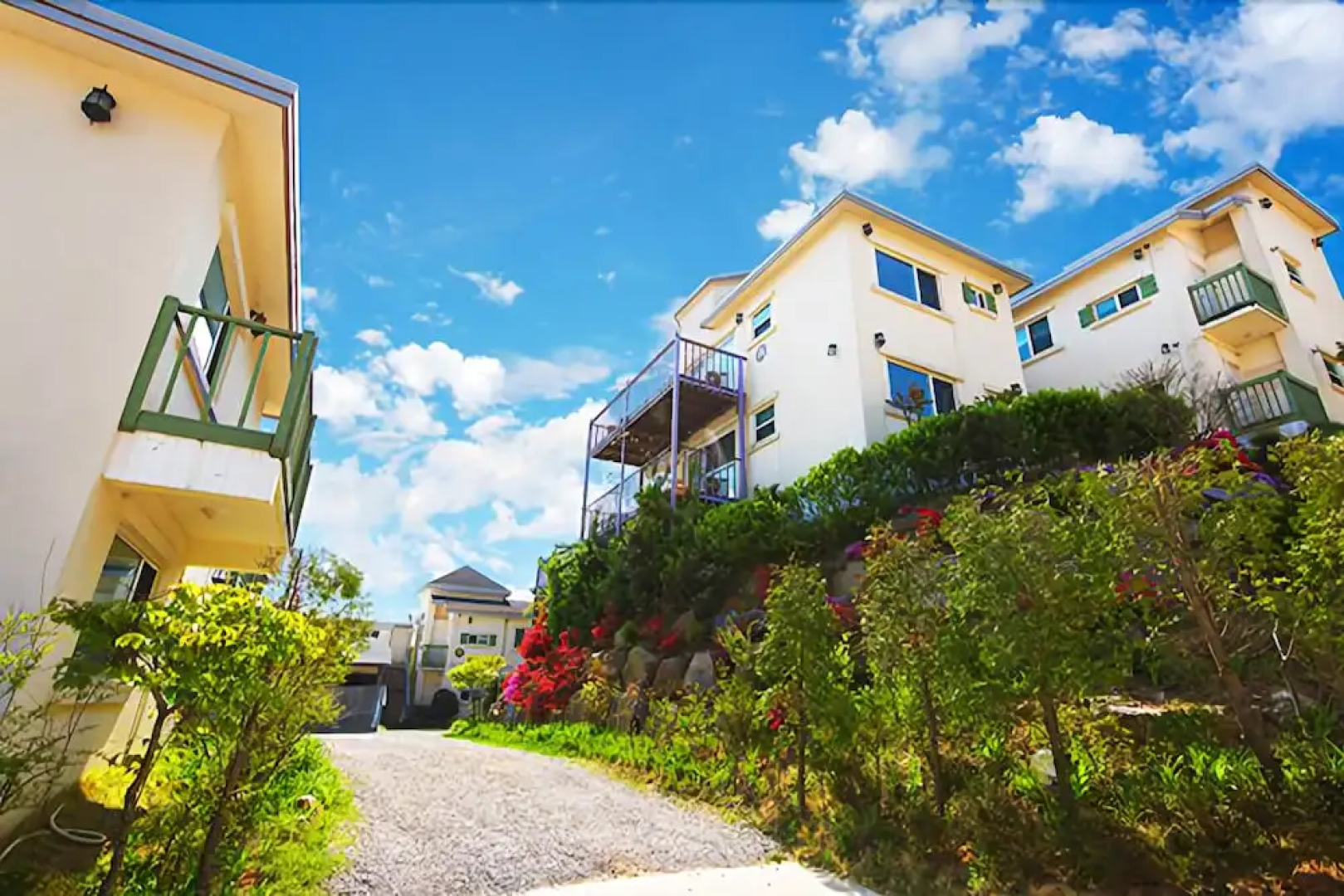 Taean Attica Pension