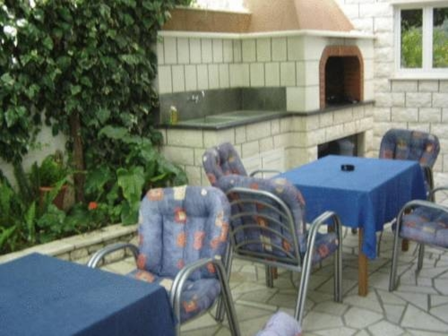 Apartments Husanovic
