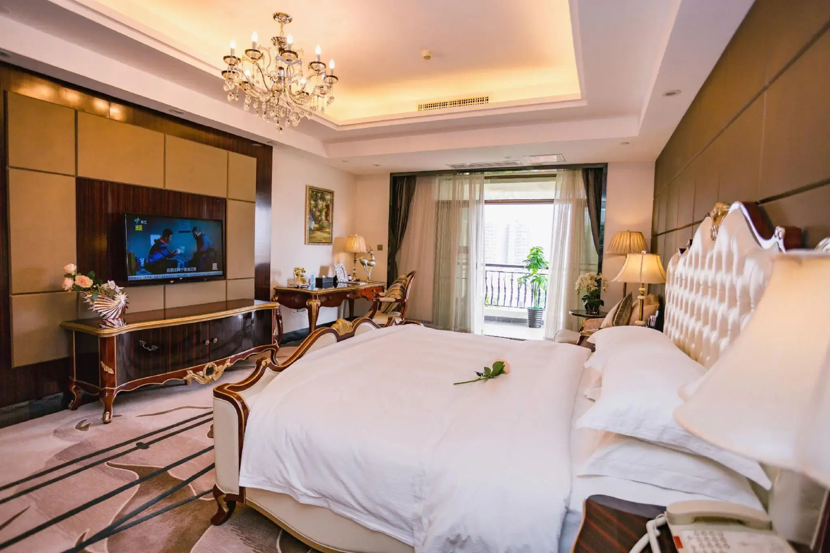Country Garden Phoenix Hotel YangShan