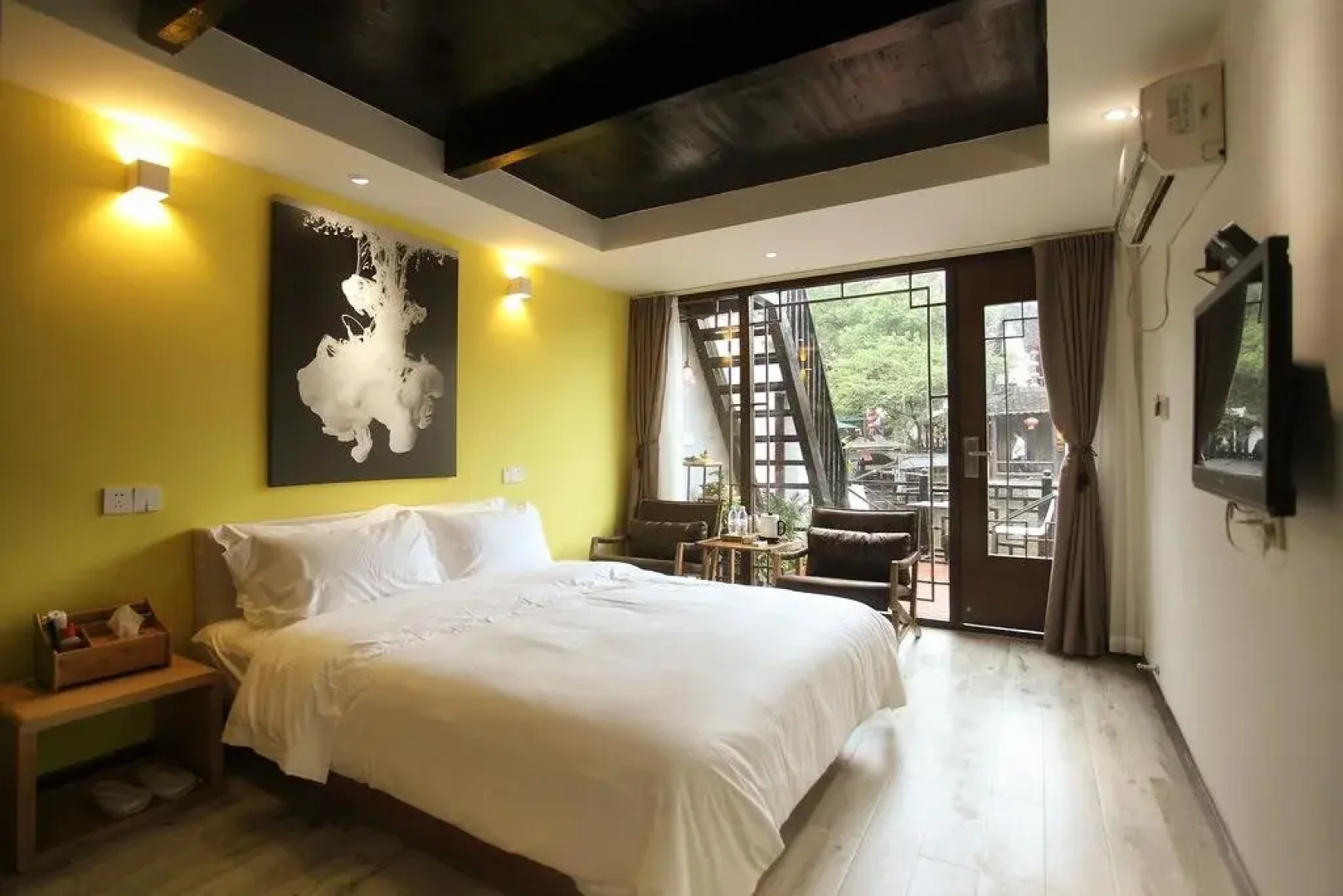 Xitang Hua Tian Hotel