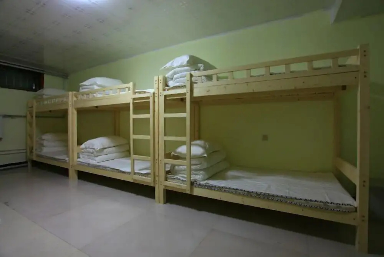 Wutai Mountain Waldorf Youth Hostel