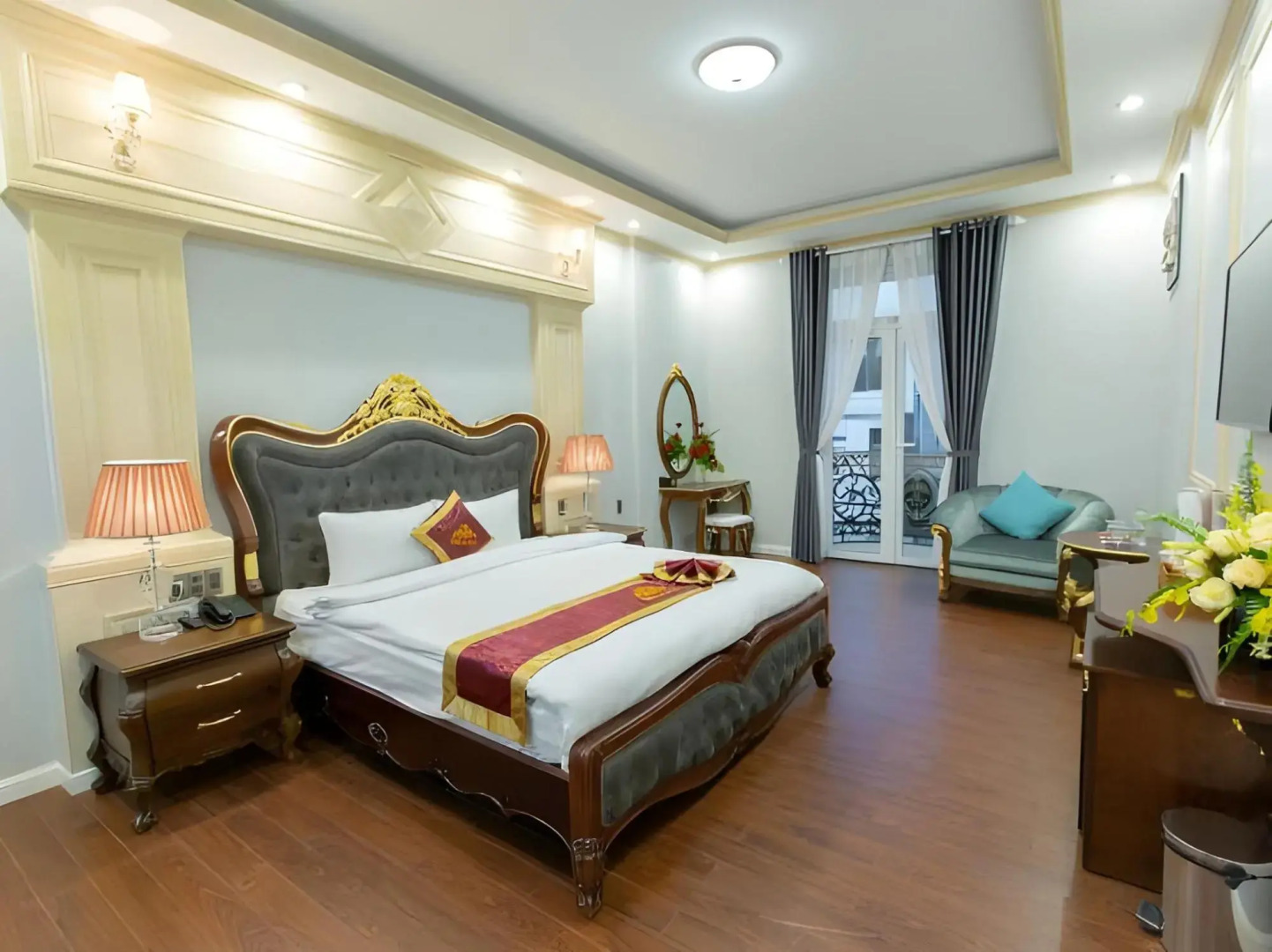 Queen T&T Dalat Hotel