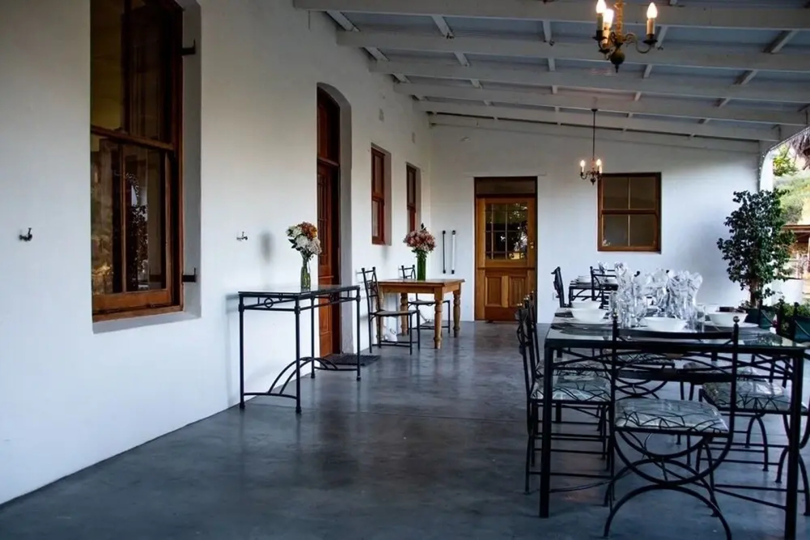 Audreys Vineyard Cottage & Homestead