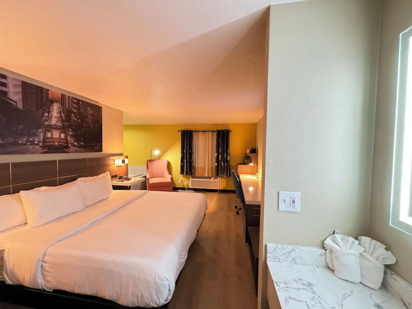 Baymont Inn & Suites Willows