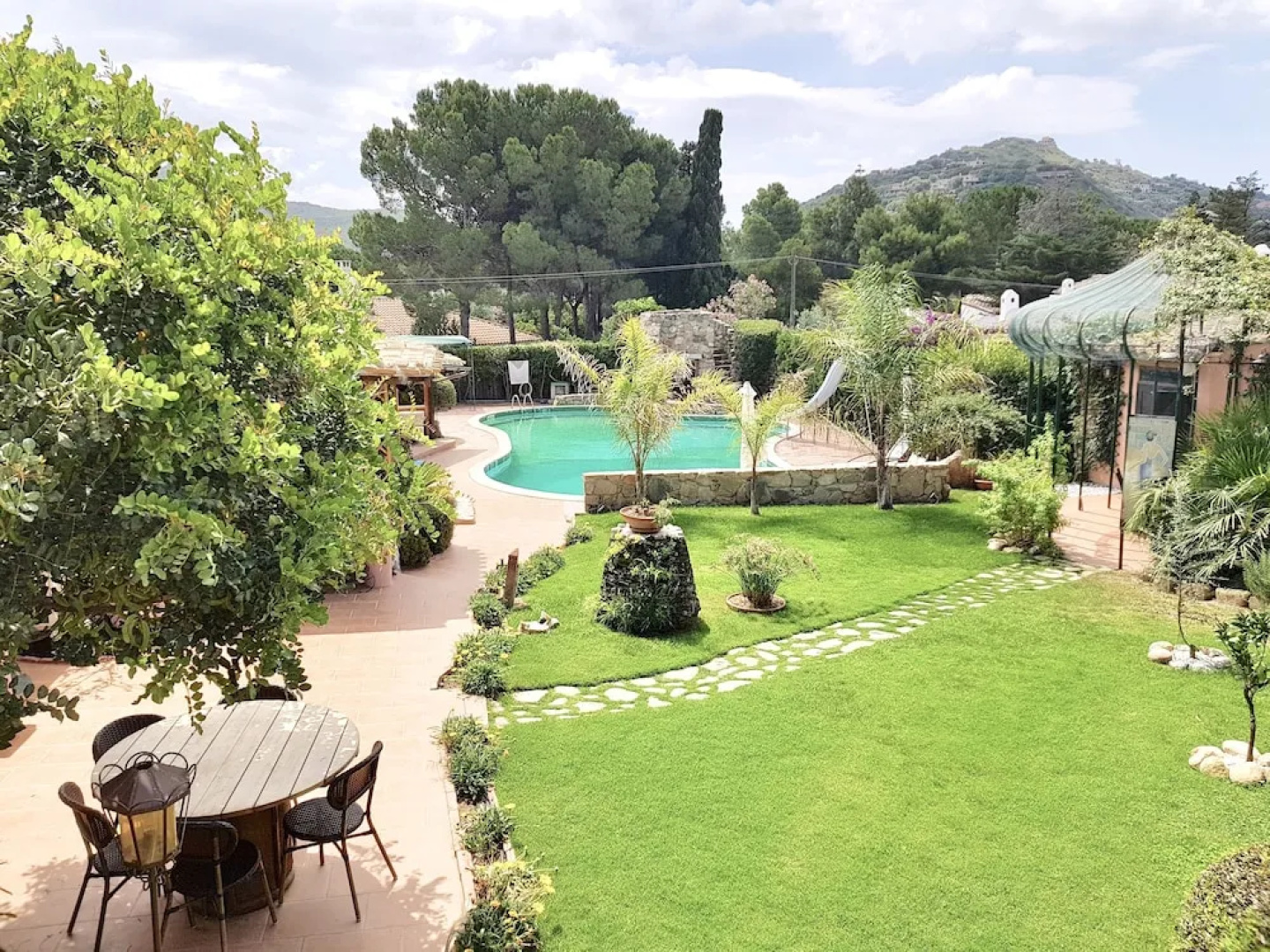 B&B Villa Verde - Short Term Room Rentals