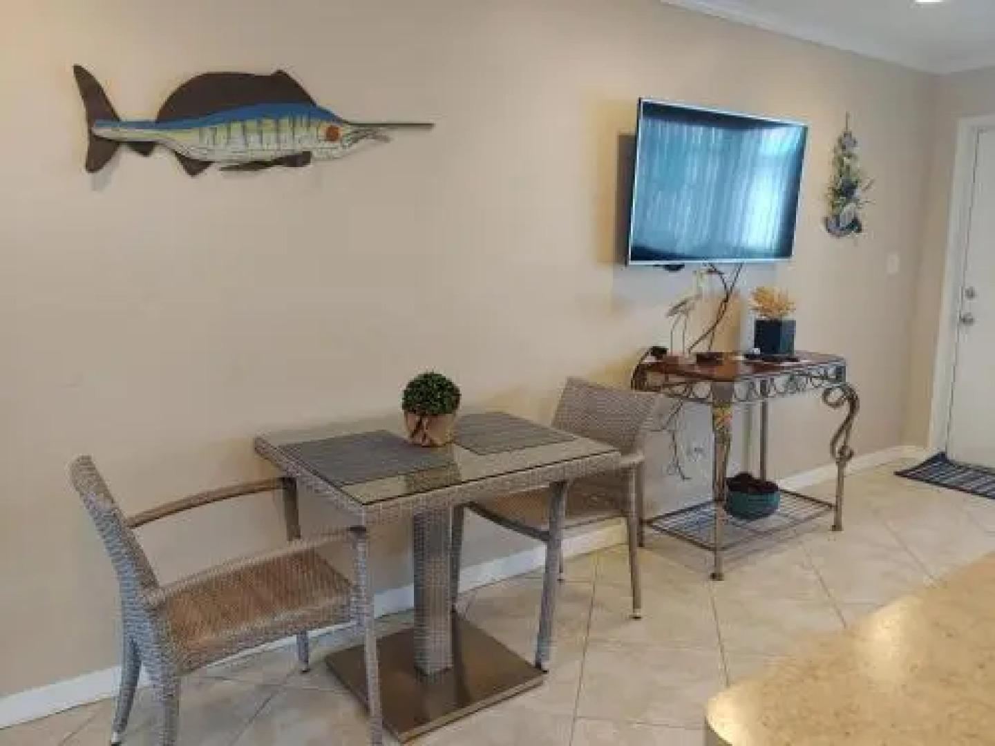 Sunrise Ocean Suites