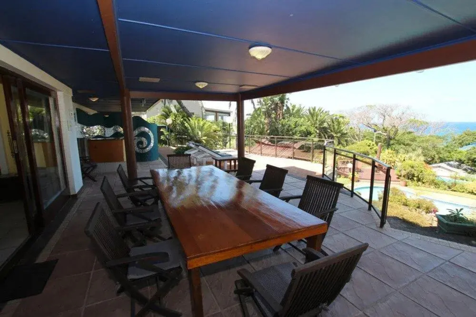 Wailana Beach Lodge
