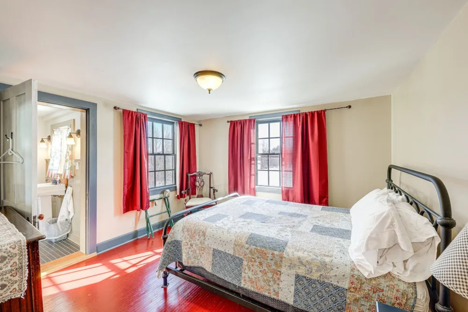 Charming Lovell Farmhouse - 17 Acres w/ Mtn Views!